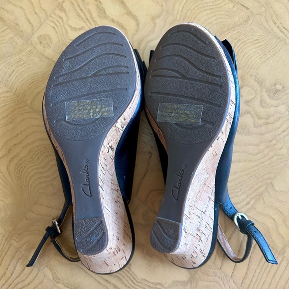 New Clarks Bendable Bow Black Leather Cork Wedge Slingback Sandals Size 5 - Picture 11 of 12